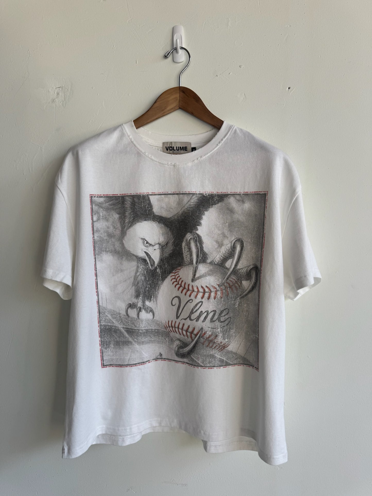 FLY BALL TEE - WHITE
