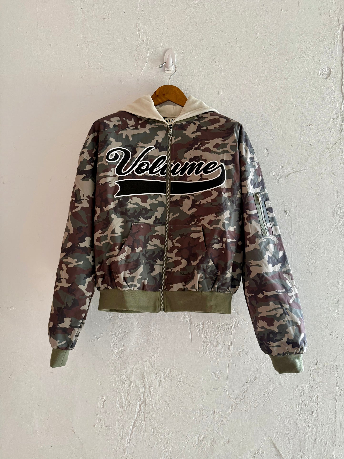 Utility Bomber w/ Removable Hood - Camo