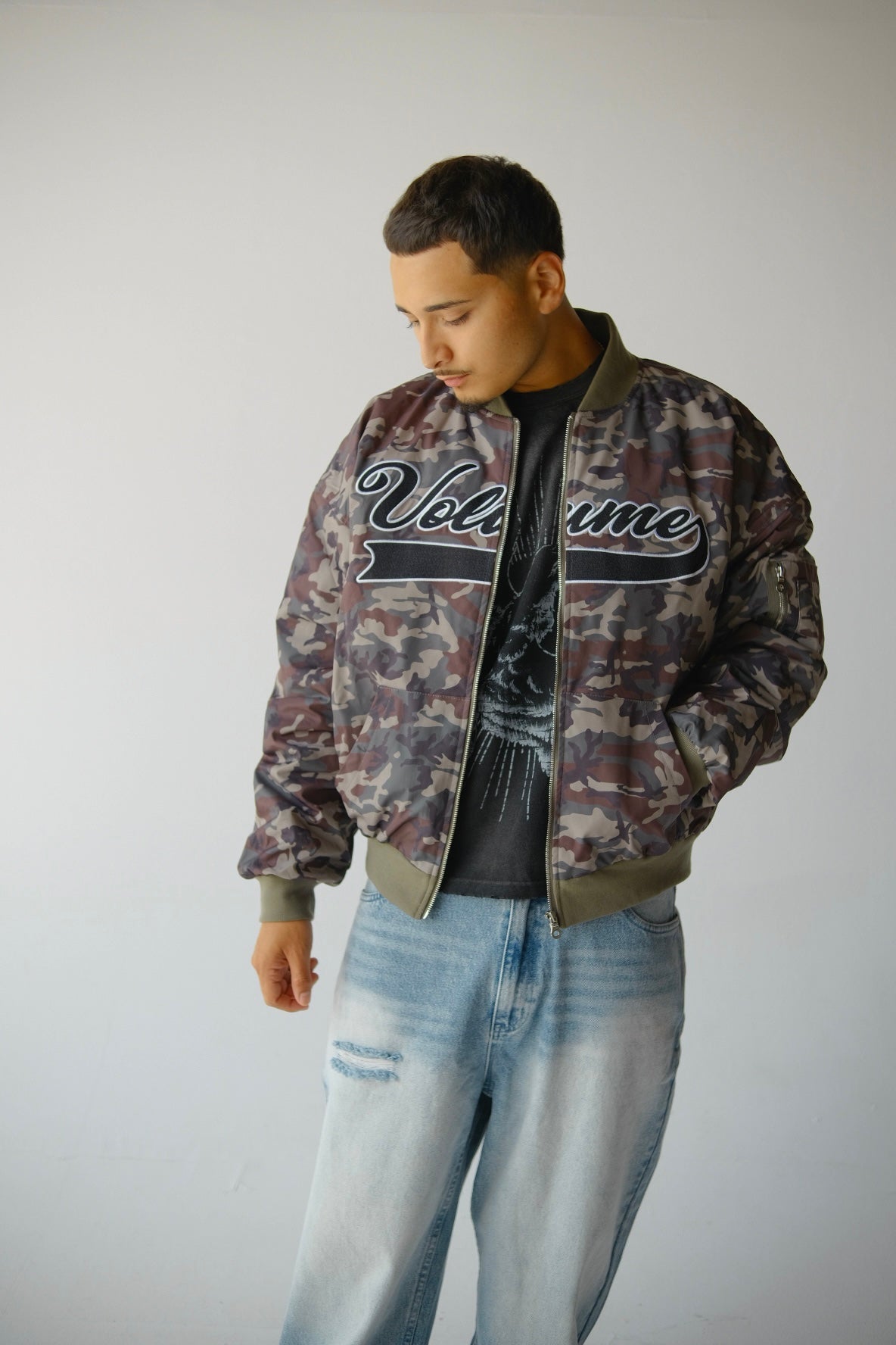 Utility Bomber w/ Removable Hood - Camo