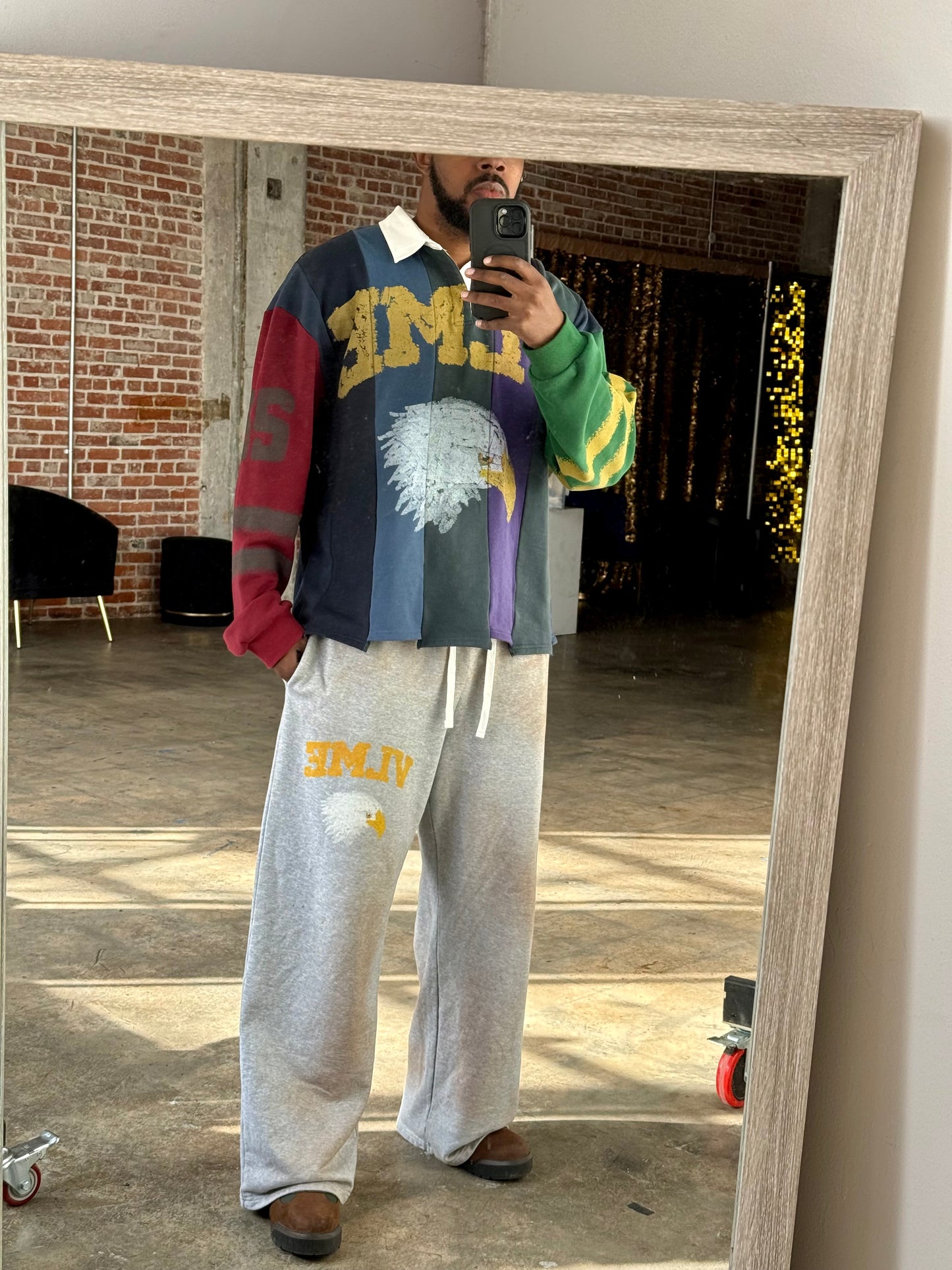 MUD WASH MASCOT SWEATPANTS - GREY