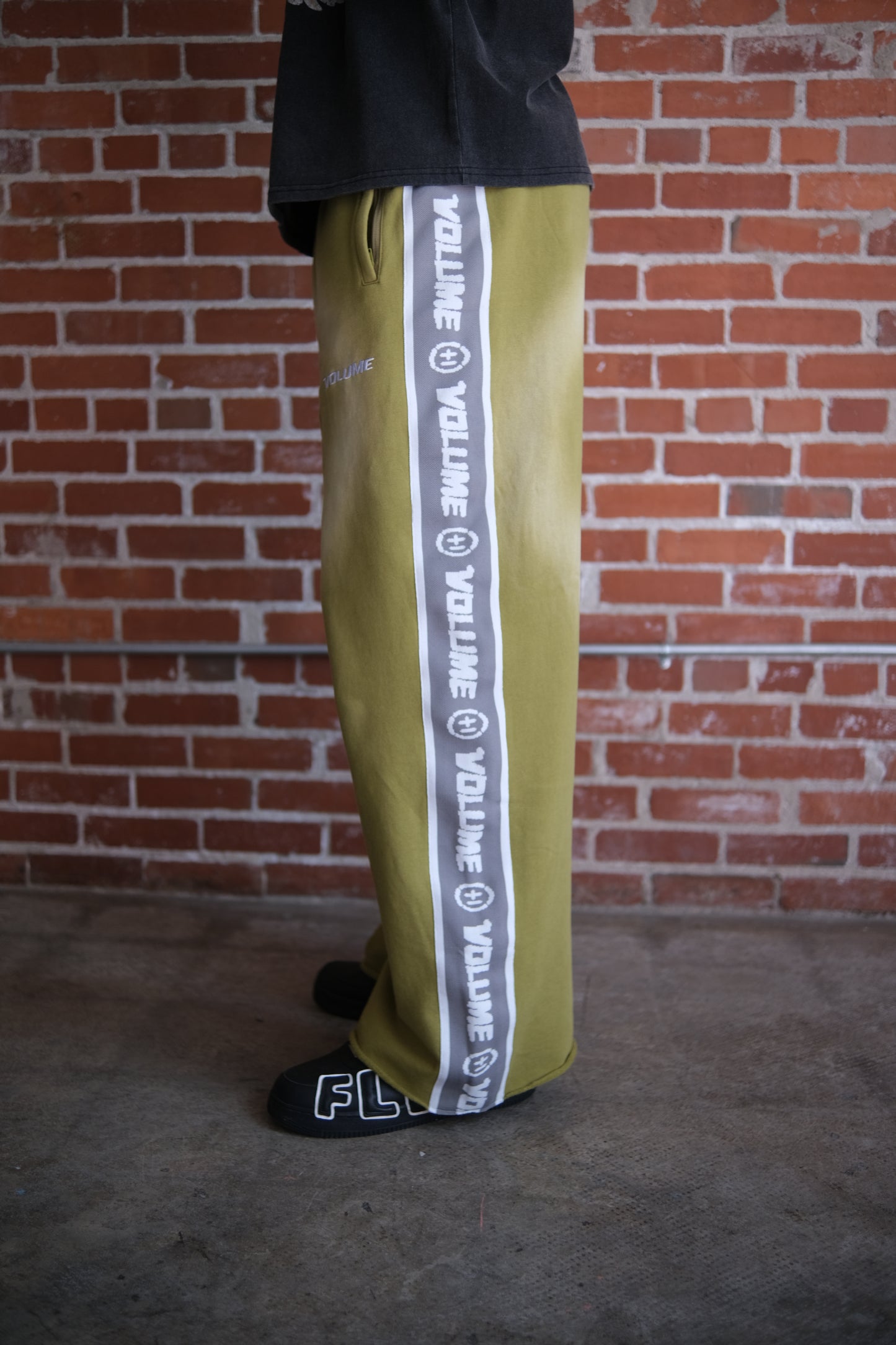Varsity Sweatpants - Olive