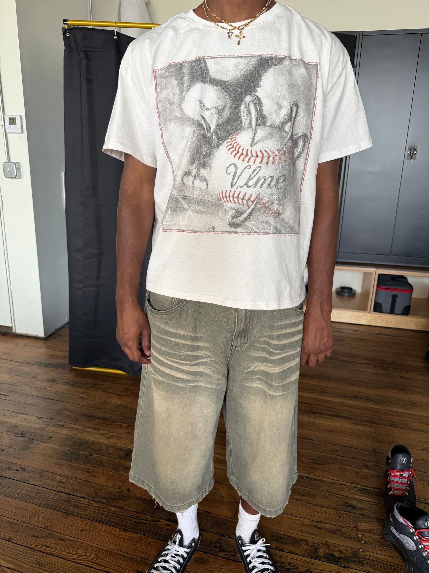 FLY BALL TEE - WHITE