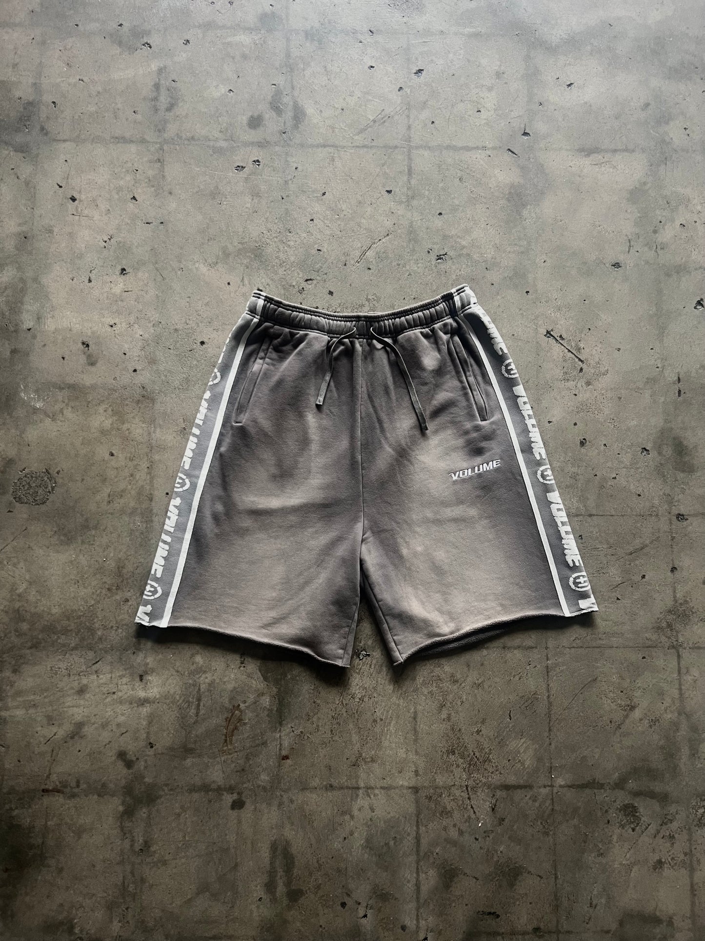 ALL PURPOSE SHORTS - DARK GREY