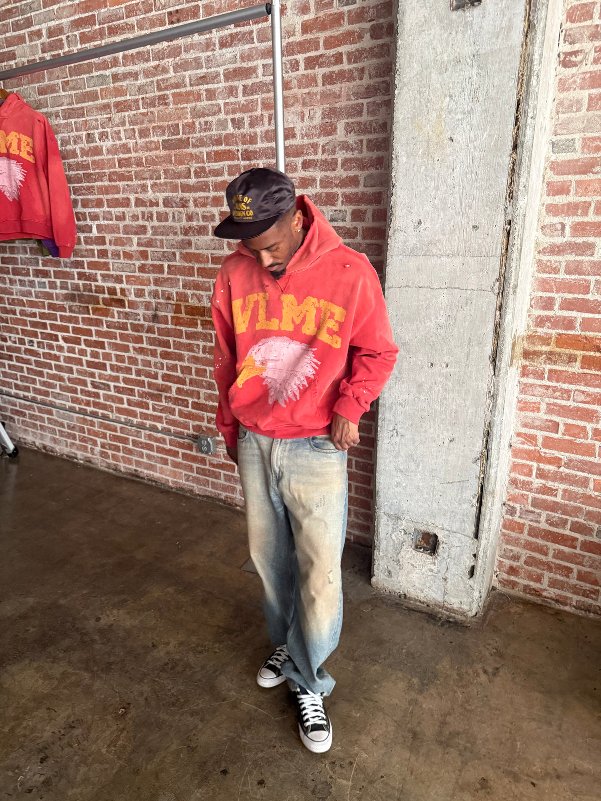 MASCOT HOODIE BRICK