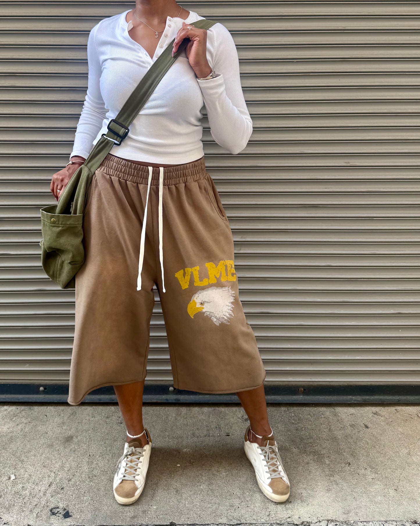 MASCOT SHORTS TAUPE