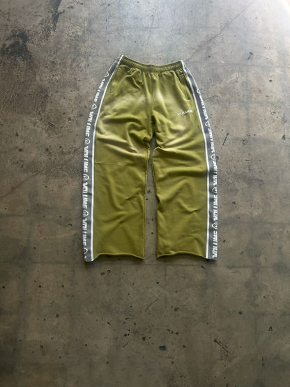 VARSITY SWEATPANTS OLIVE