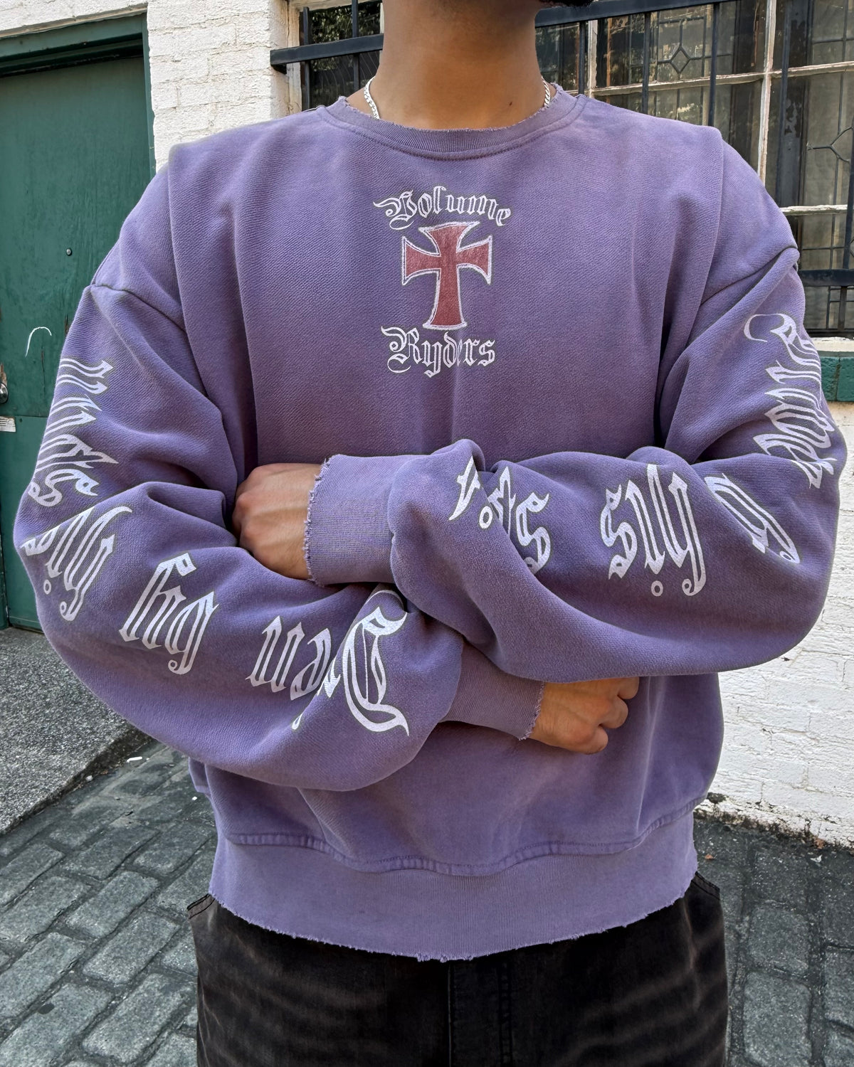 VOLUME RYDERS CREWNECK PLUM